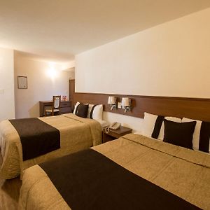 Quinta Rivera Hotel